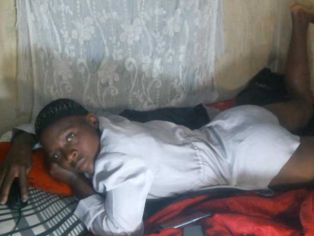 Cute-Viviana's BongaCams show and profile