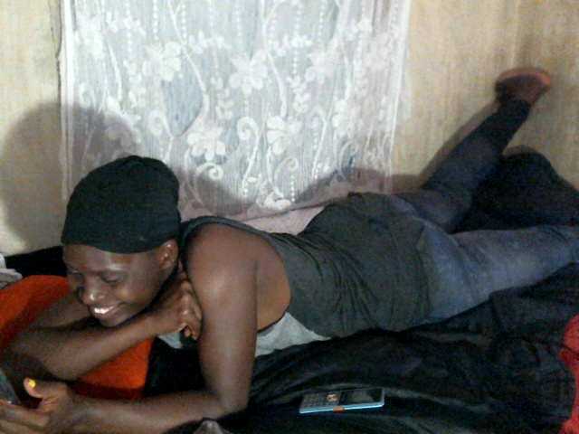 Cute-Viviana's BongaCams show and profile