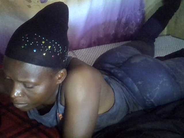 Cute-Viviana's BongaCams show and profile