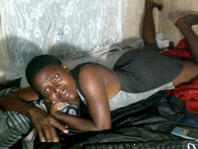 Cute-Viviana's BongaCams show and profile