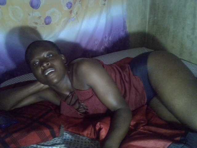 Cute-Viviana's BongaCams show and profile