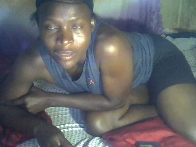 Cute-Viviana's BongaCams show and profile