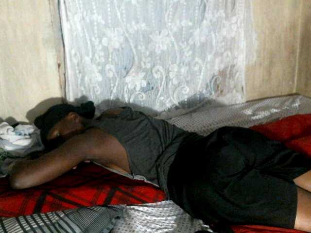 Cute-Viviana broadcasting live