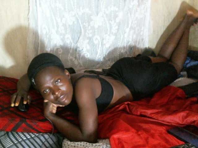 Cute-Viviana's BongaCams show and profile