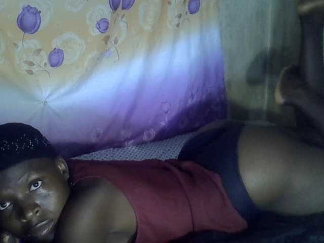 Cute-Viviana's BongaCams show and profile