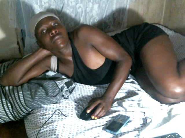 Cute-Viviana's BongaCams show and profile