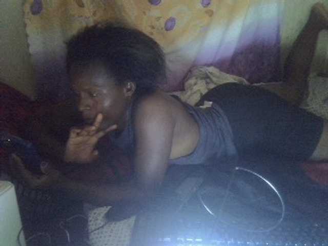 Cute-Viviana's BongaCams show and profile