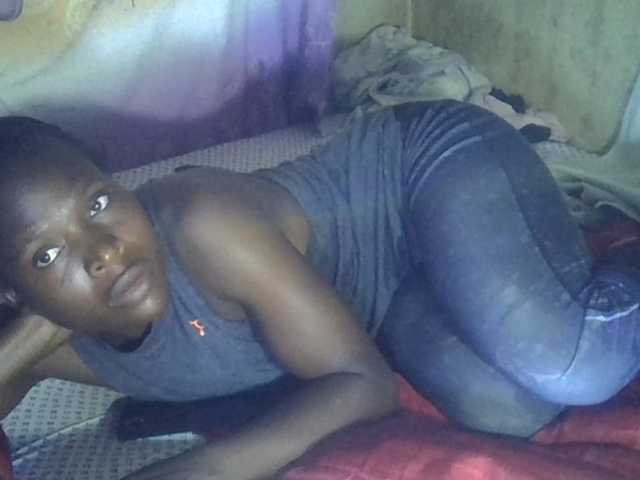 Cute-Viviana's BongaCams show and profile