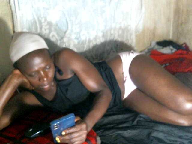 Cute-Viviana's BongaCams show and profile