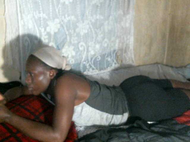 Cute-Viviana's BongaCams show and profile