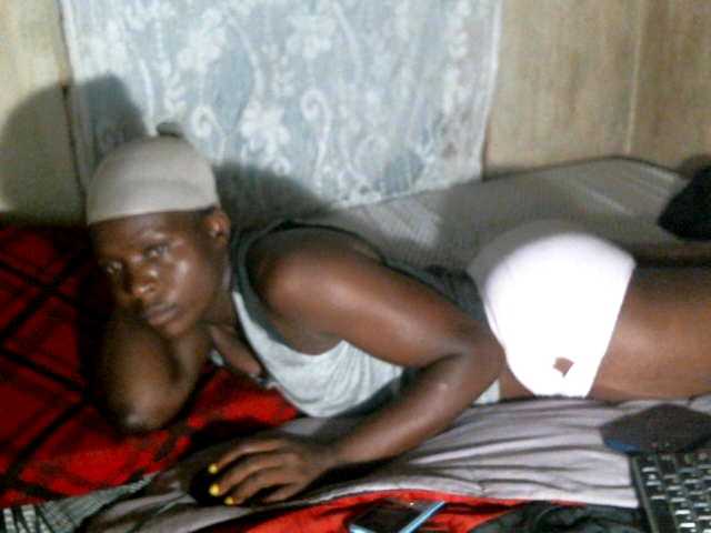 Cute-Viviana's BongaCams show and profile