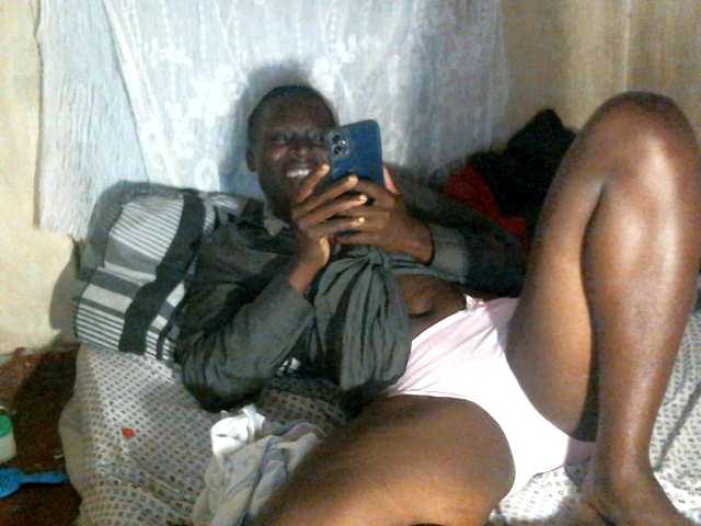 Cute-Viviana's BongaCams show and profile