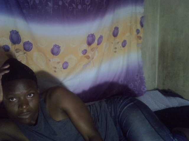 Cute-Viviana's BongaCams show and profile