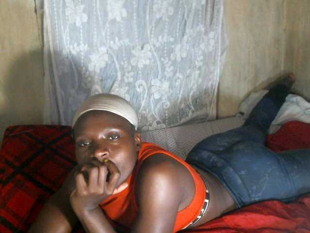 Cute-Viviana's BongaCams show and profile