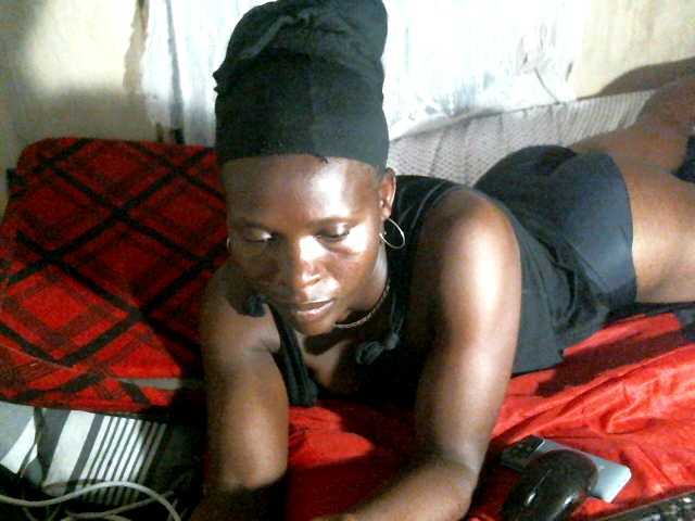 Cute-Viviana's BongaCams show and profile