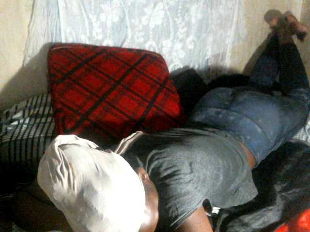 Cute-Viviana's BongaCams show and profile