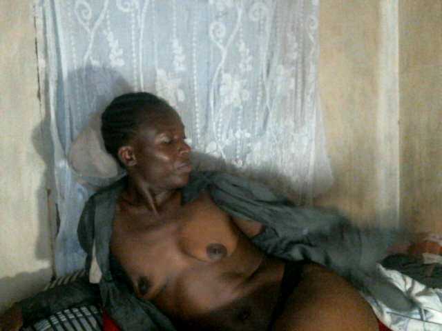 Cute-Viviana's BongaCams show and profile