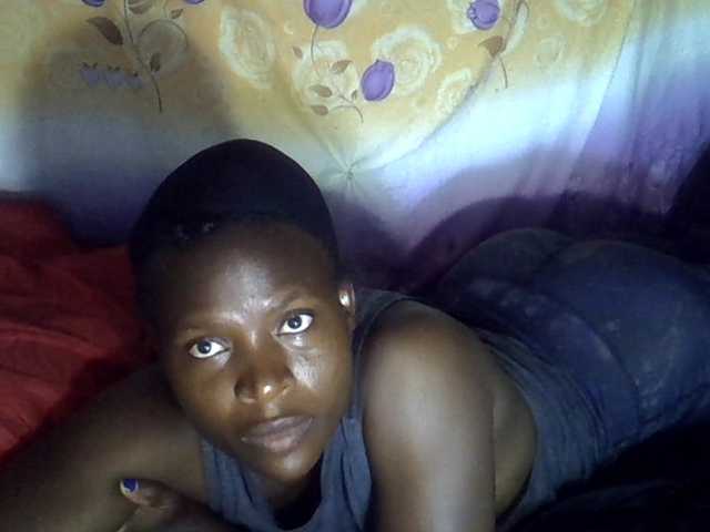 Cute-Viviana's BongaCams show and profile