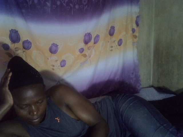 Cute-Viviana's BongaCams show and profile