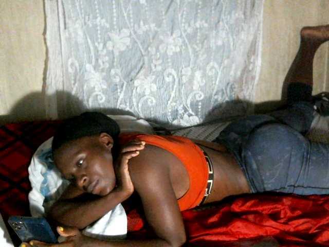 Cute-Viviana's BongaCams show and profile