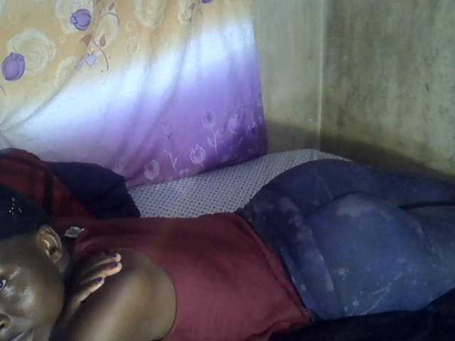 Cute-Viviana's BongaCams show and profile