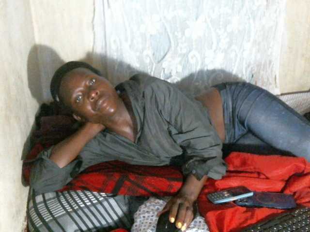 Cute-Viviana's BongaCams show and profile