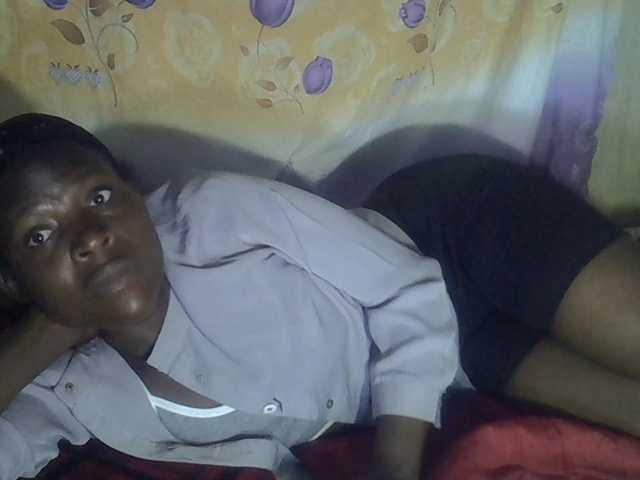 Cute-Viviana's BongaCams show and profile