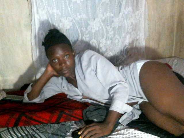 Cute-Viviana's BongaCams show and profile