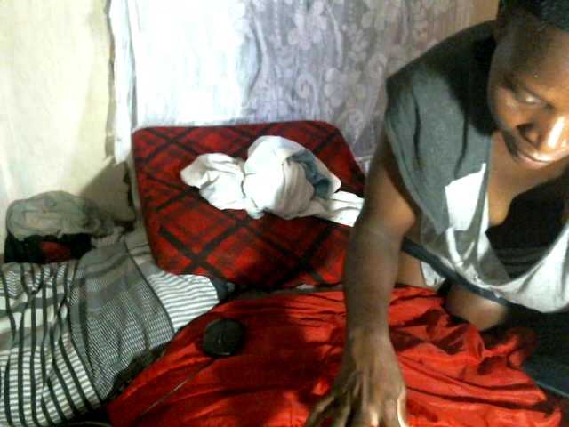 Cute-Viviana's BongaCams show and profile