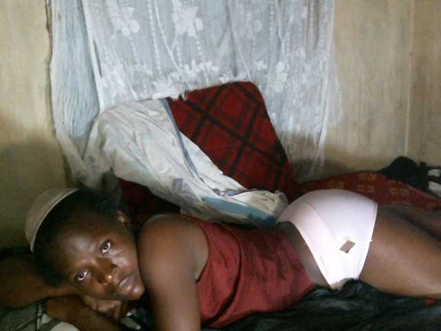 Cute-Viviana's BongaCams show and profile