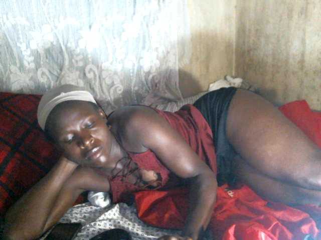 Cute-Viviana's BongaCams show and profile