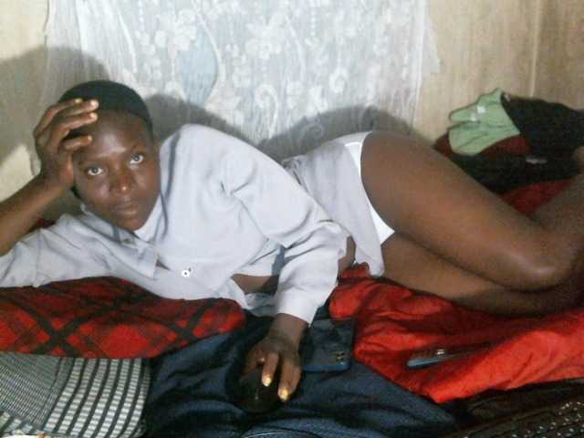 Cute-Viviana's BongaCams show and profile