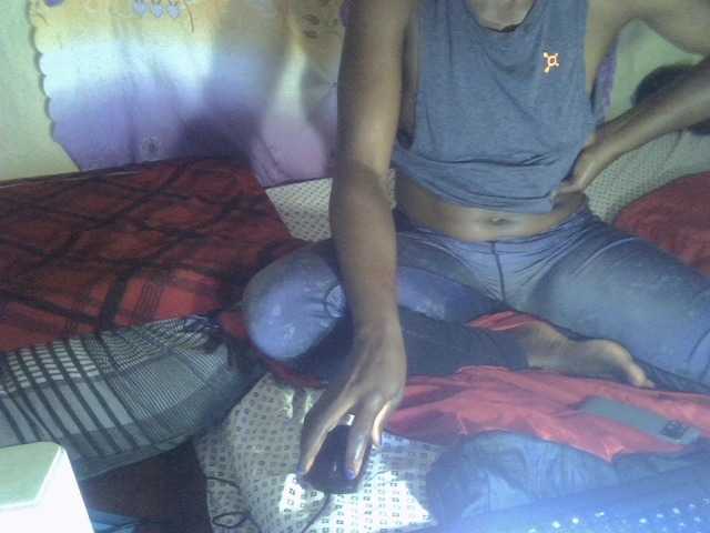 Cute-Viviana's BongaCams show and profile