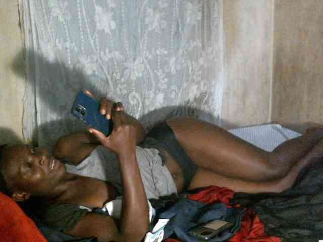 Cute-Viviana Cute-Viviana