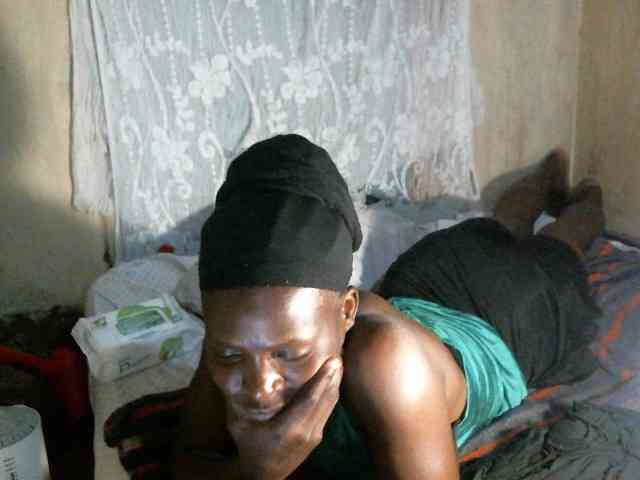 Cute-Viviana Cute-Viviana