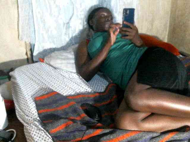 Cute-Viviana Cute-Viviana