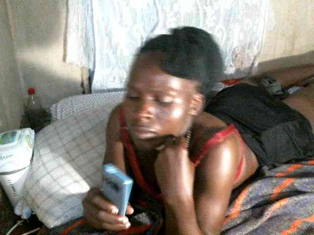 Cute-Viviana Cute-Viviana