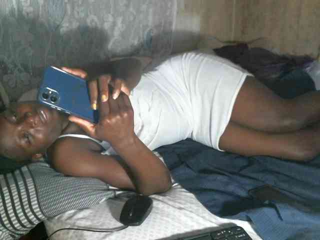 Cute-Viviana Live Webcam on BongaCams