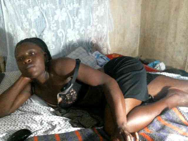 Cute-Viviana Cute-Viviana