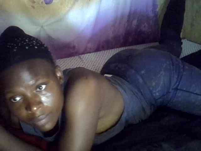 Cute-Viviana Cute-Viviana