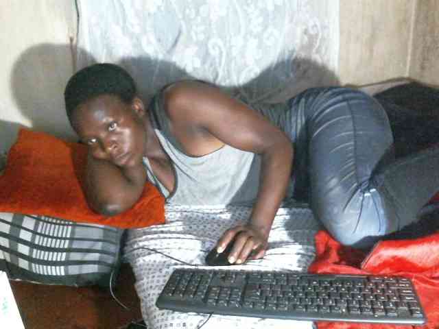 Cute-Viviana Cute-Viviana