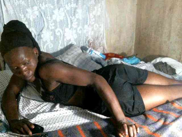 Cute-Viviana Cute-Viviana