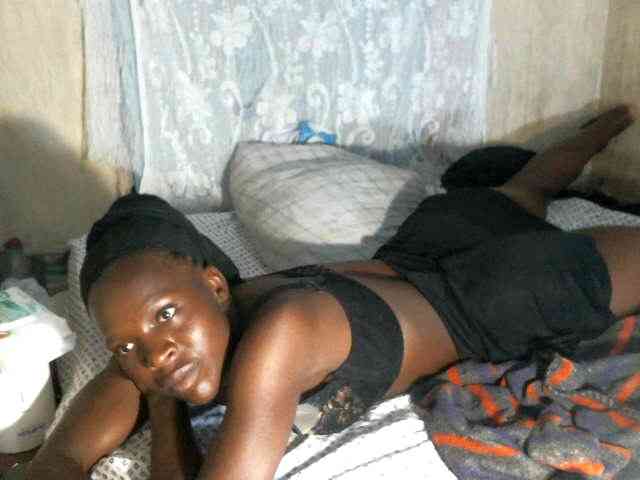 Cute-Viviana Cute-Viviana