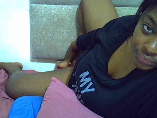 Collegebjxx21 webcam