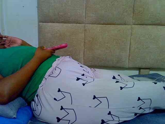 Collegebjxx21 webcam