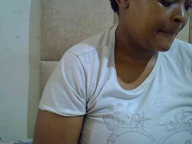 Collegebjxx21 webcam