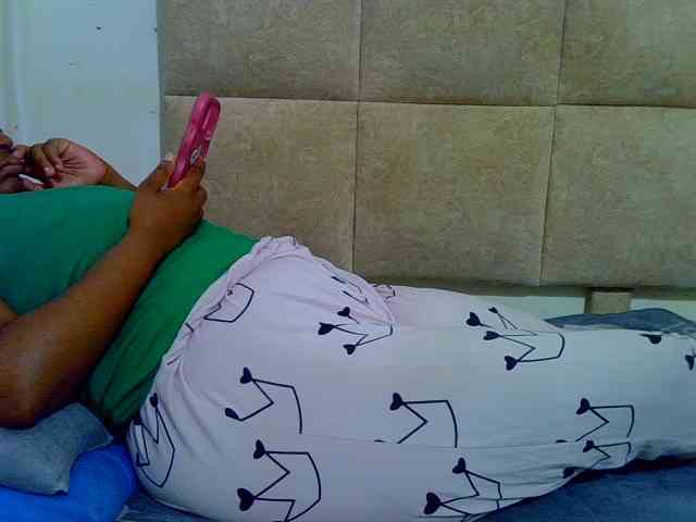 Collegebjxx21 webcam