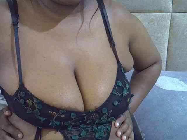 Collegebjxx21 webcam