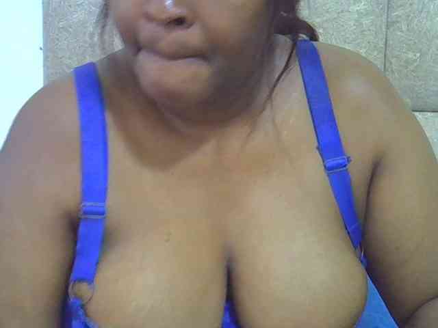 Collegebjxx21 webcam