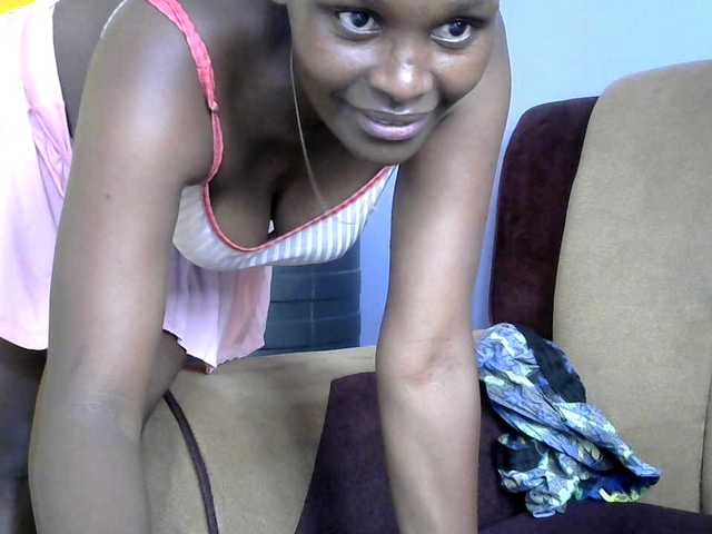 Africanpretty22's BongaCams show and profile